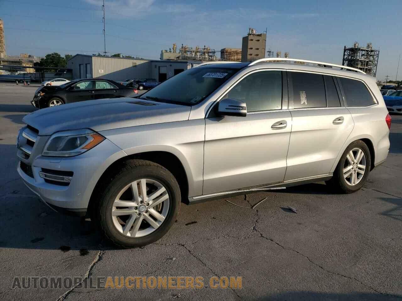 4JGDF7CE9DA161099 MERCEDES-BENZ GL-CLASS 2013