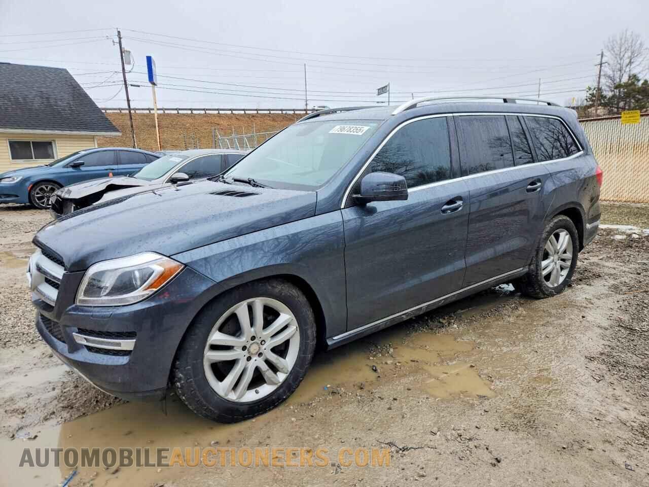 4JGDF7CE9DA227781 MERCEDES-BENZ GL 2013