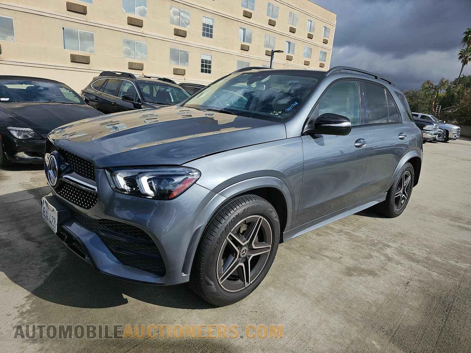 4JGFB4KB8LA008366 Mercedes-Benz GLE 3 2020