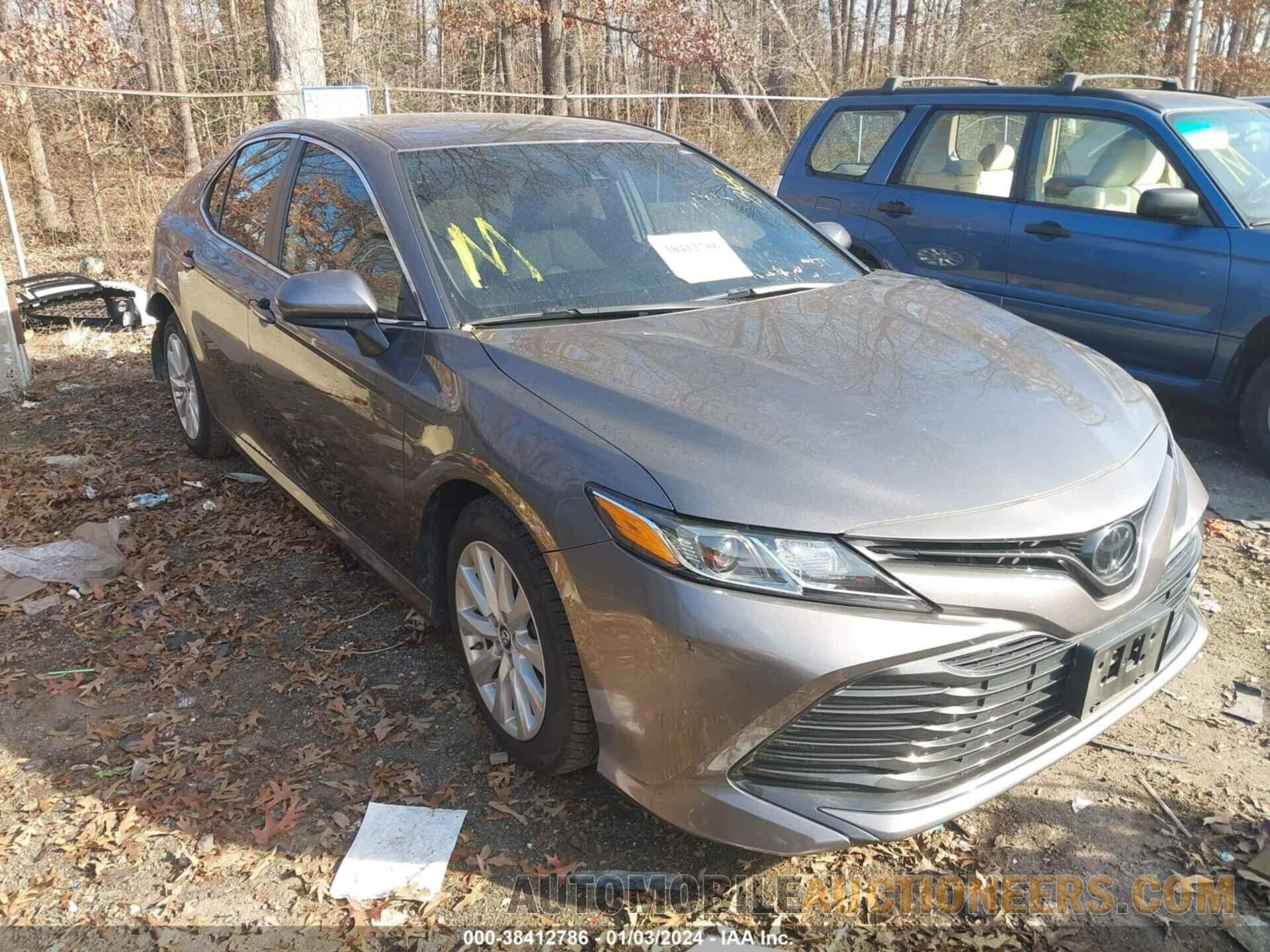 4T1B11HK2KU773142 TOYOTA CAMRY 2019