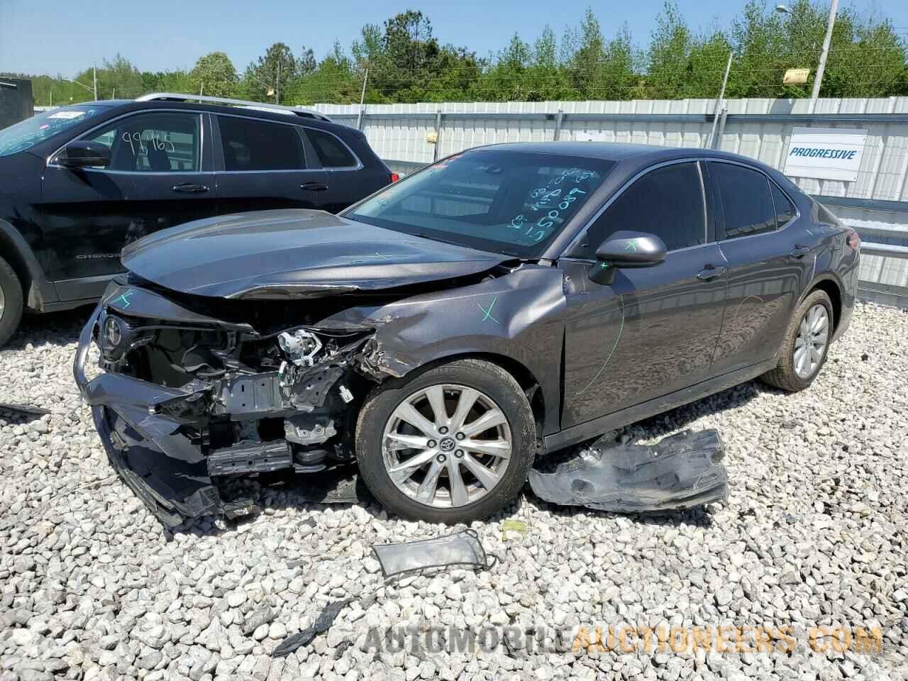4T1B11HK7JU550089 TOYOTA CAMRY 2018