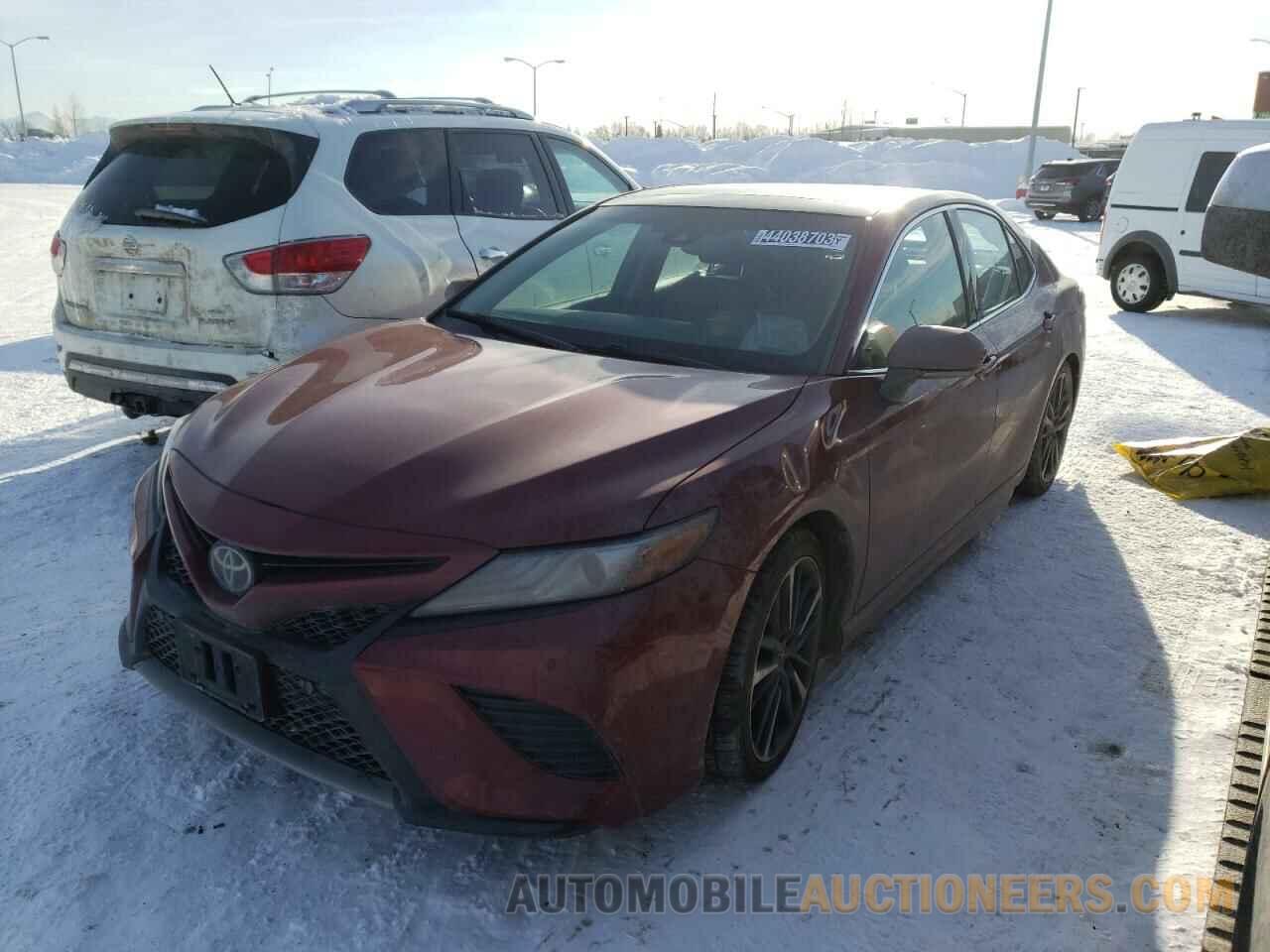 4T1B61HK4JU506780 TOYOTA CAMRY 2018