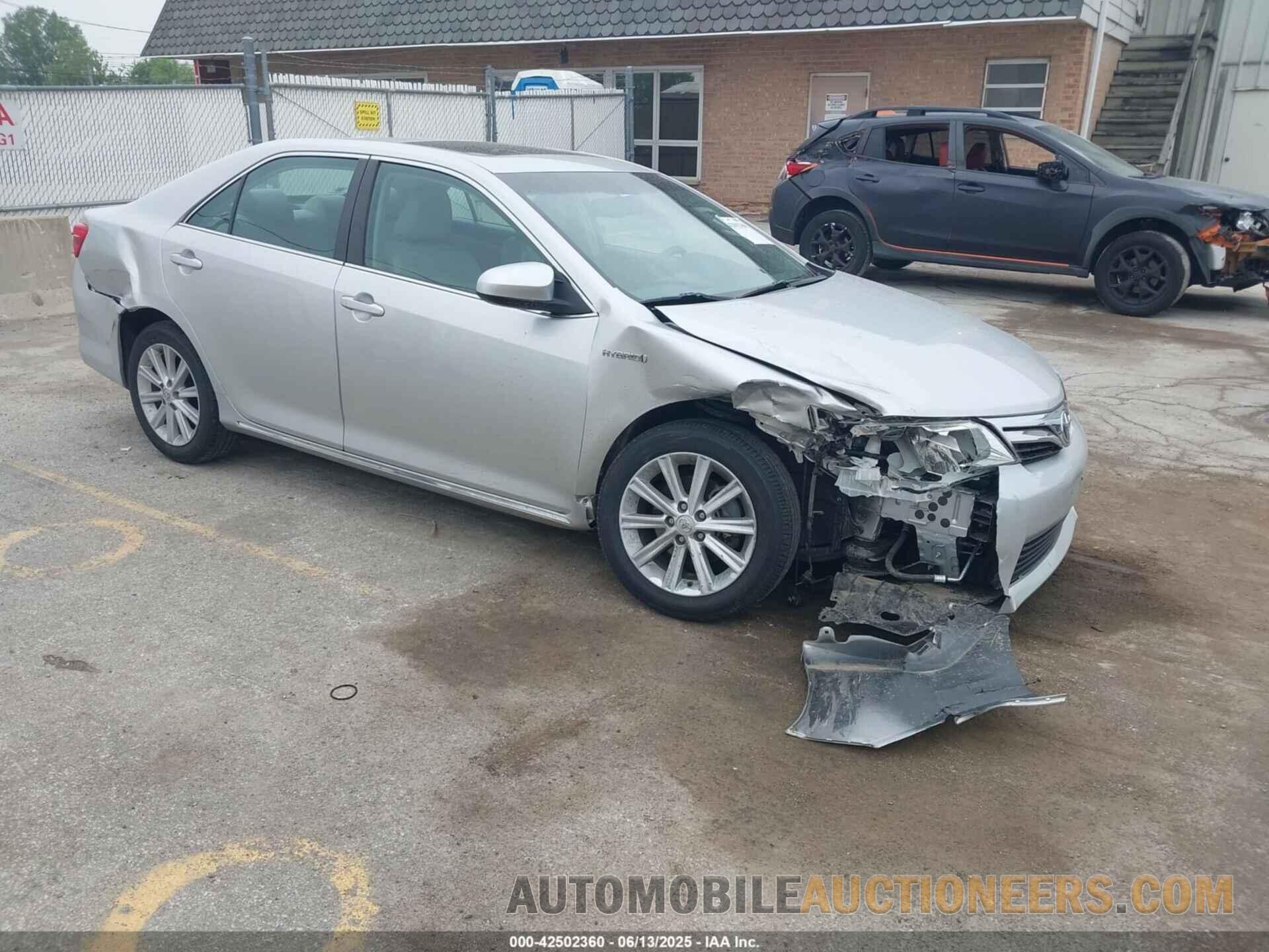 4T1BD1FK4EU114400 TOYOTA CAMRY HYBRID 2014