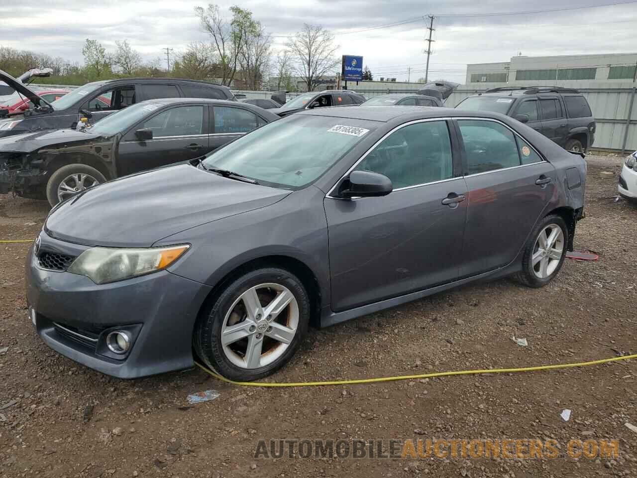 4T1BF1FK0DU209920 TOYOTA CAMRY 2013