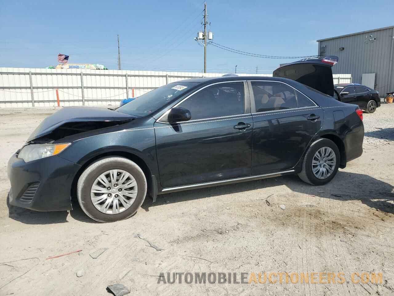 4T1BF1FK1CU007831 TOYOTA CAMRY 2012