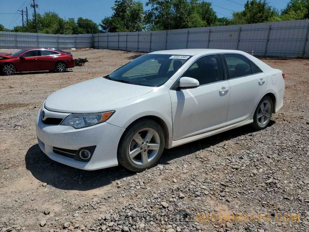 4T1BF1FK1EU344695 TOYOTA CAMRY 2014