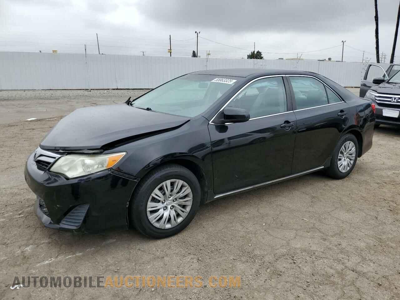 4T1BF1FK2DU651663 TOYOTA CAMRY 2013