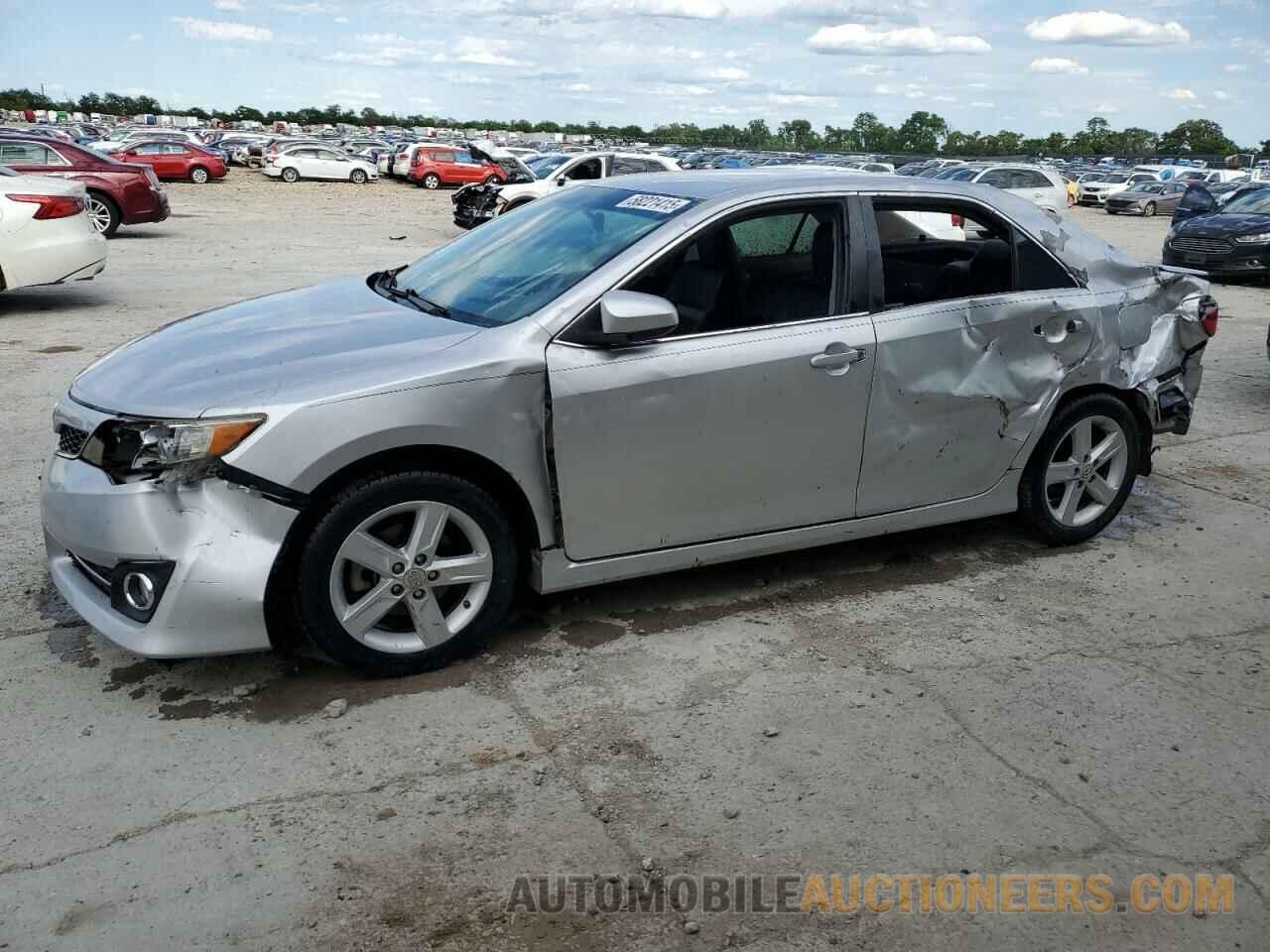 4T1BF1FK9CU142409 TOYOTA CAMRY 2012
