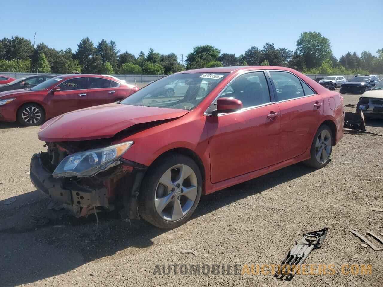 4T1BF1FKXEU804534 TOYOTA CAMRY 2014