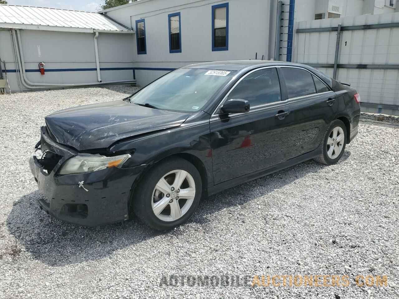 4T1BF3EK1BU679884 TOYOTA CAMRY 2011
