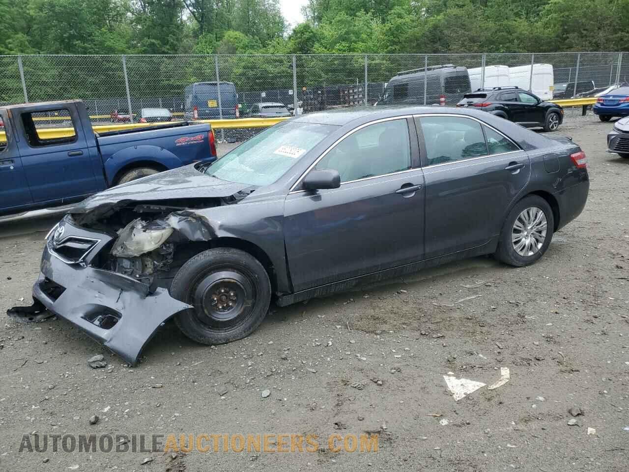 4T1BF3EK2BU159158 TOYOTA CAMRY 2011