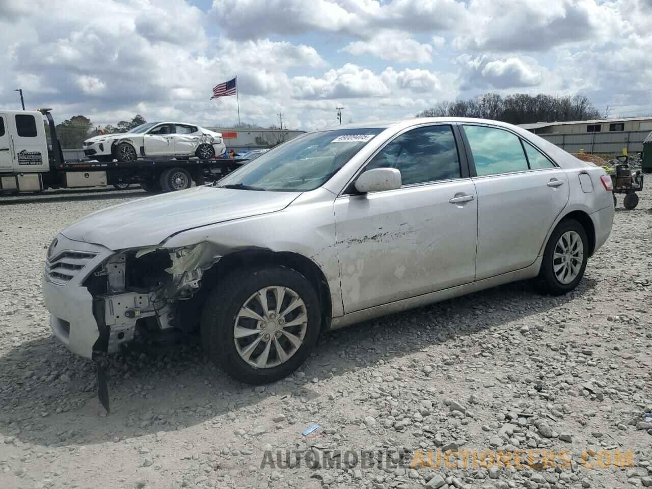 4T1BF3EK3BU618410 TOYOTA CAMRY 2011