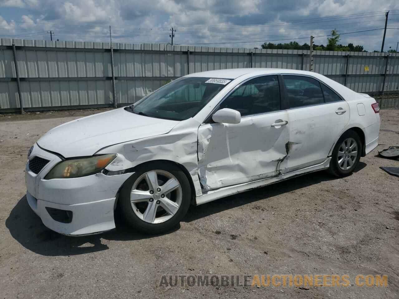 4T1BF3EK9BU775553 TOYOTA CAMRY 2011