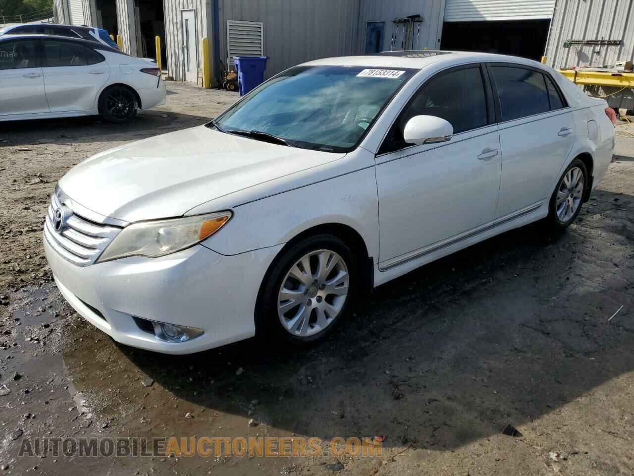 4T1BK3DB6BU409708 TOYOTA AVALON 2011