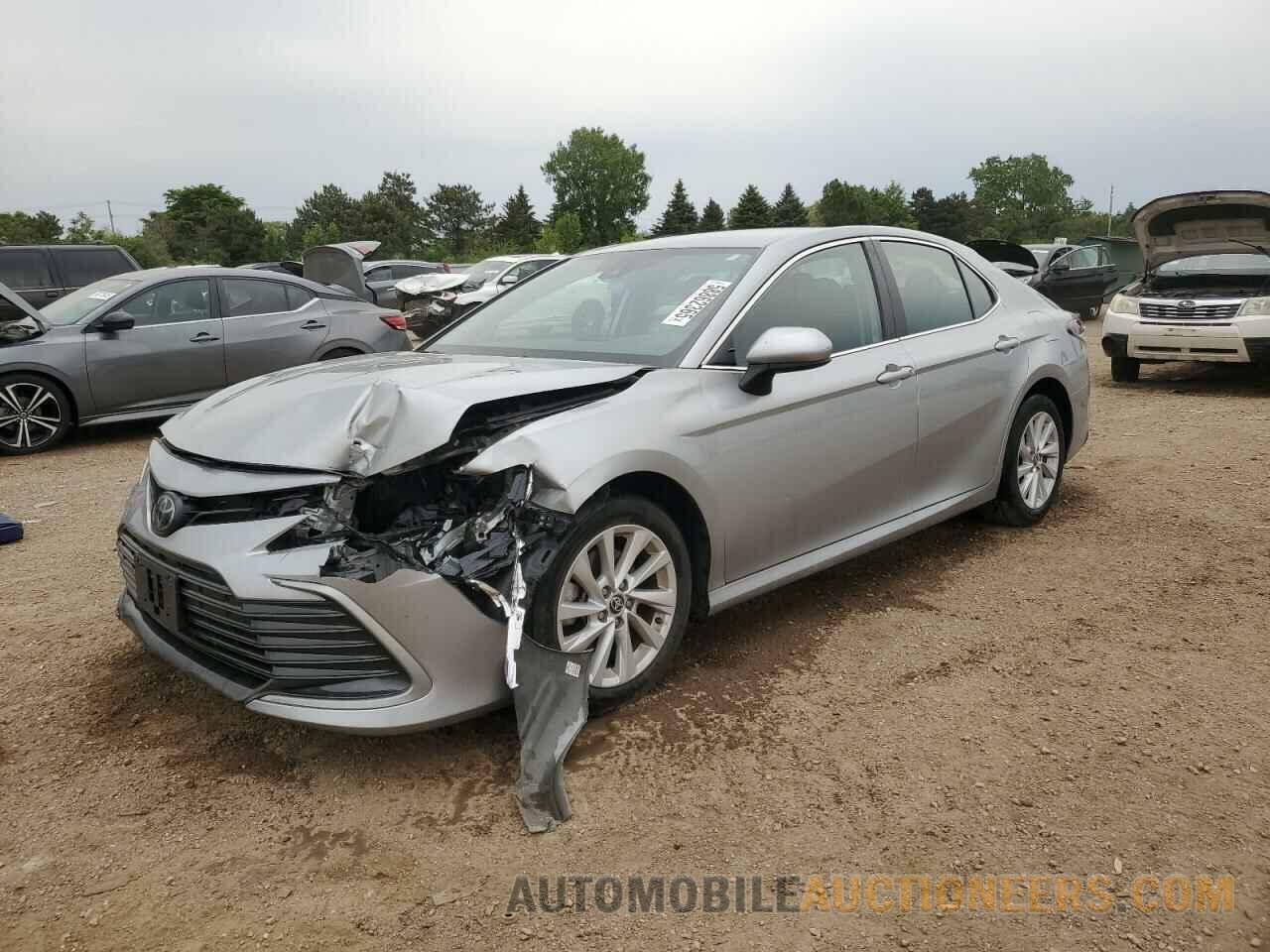 4T1C11AK3NU025535 TOYOTA CAMRY 2022