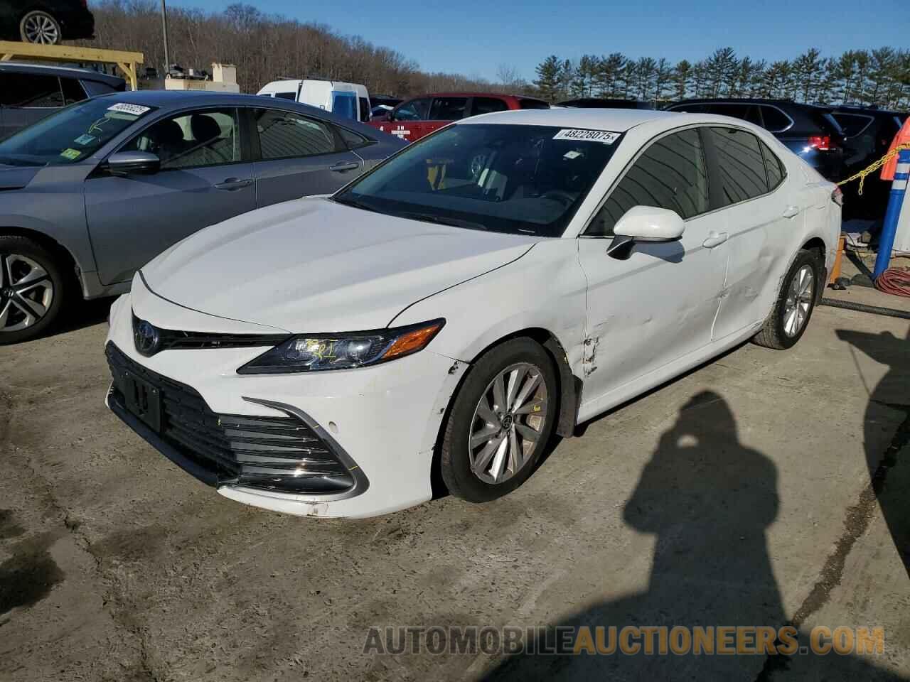 4T1C11AK4RU192380 TOYOTA CAMRY 2024