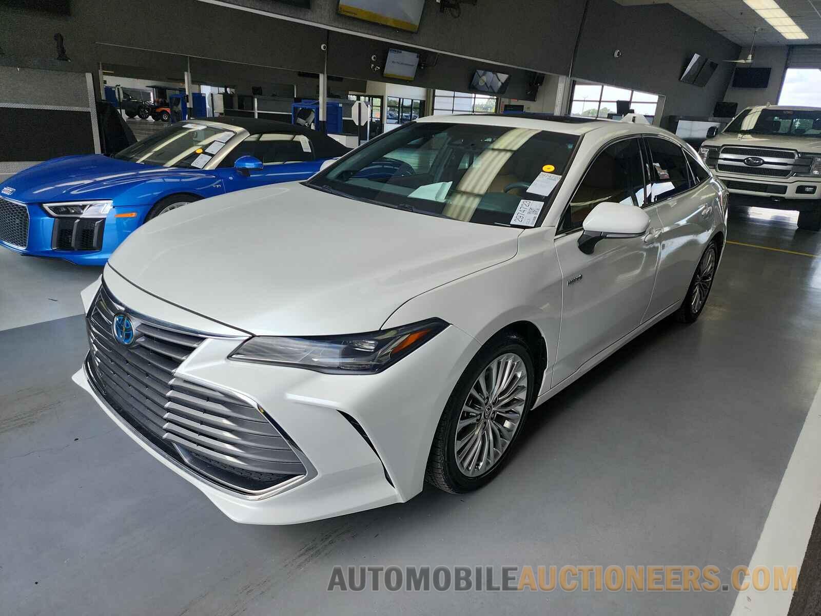 4T1C21FBXLU017077 Toyota Avalon Hybrid 2020