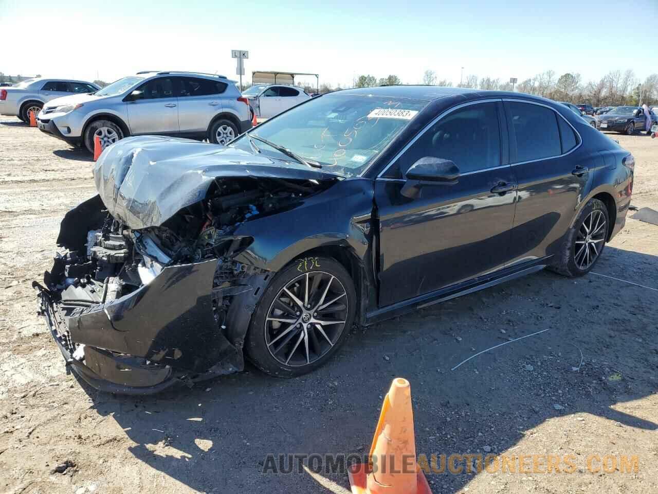 4T1G11AK0MU416495 TOYOTA CAMRY 2021