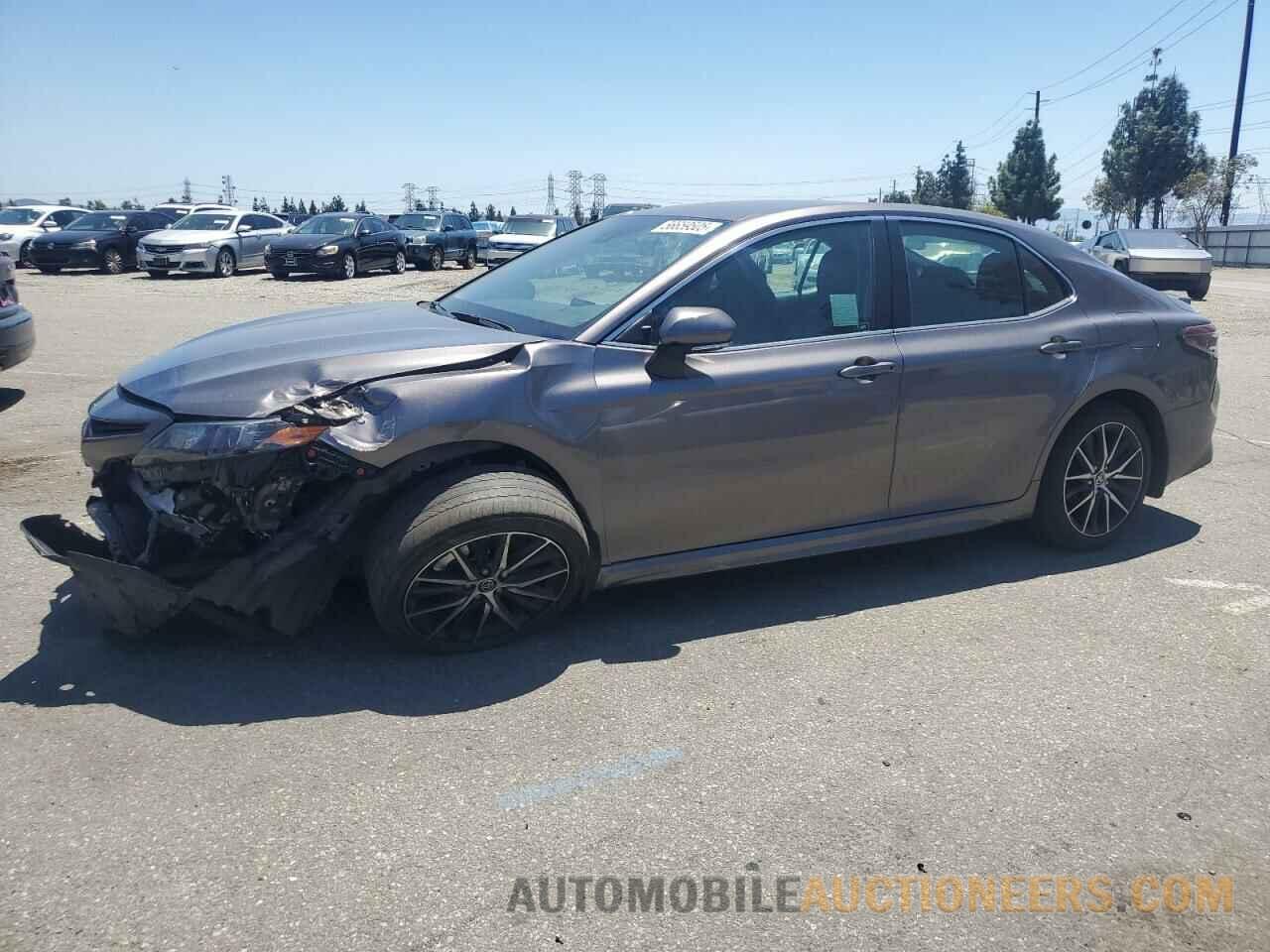 4T1G11AK3NU062070 TOYOTA CAMRY 2022