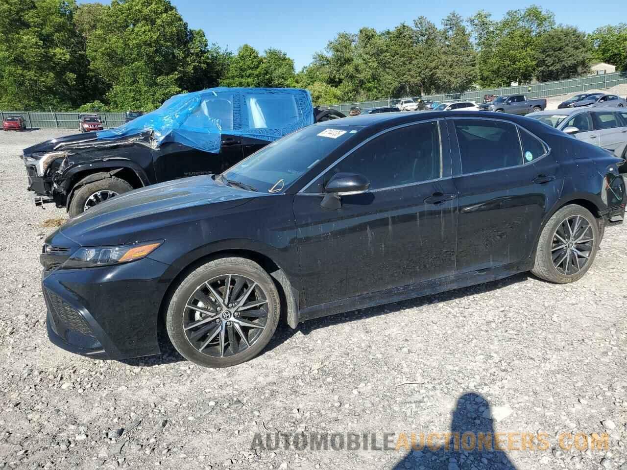 4T1G11AK8NU069340 TOYOTA CAMRY 2022