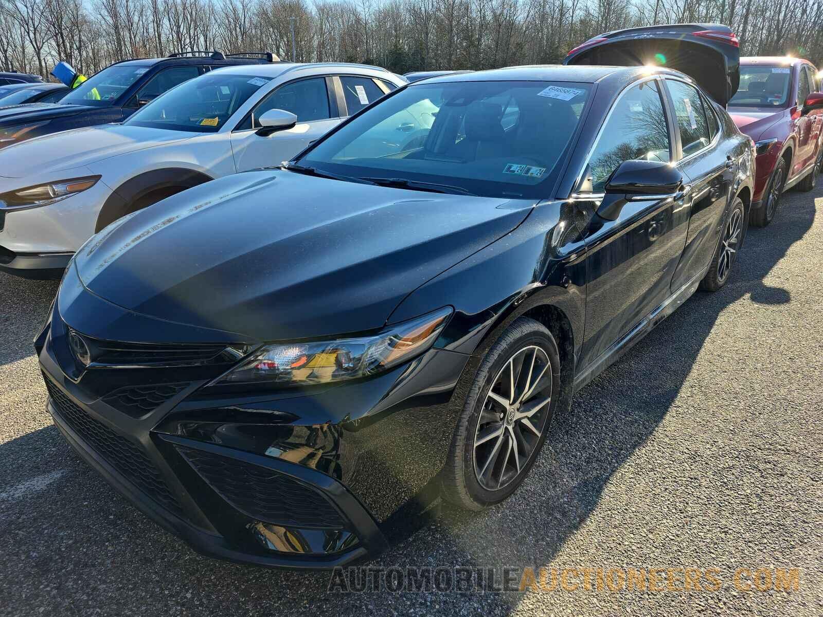 4T1G11AK9PU835417 Toyota Camry 2023
