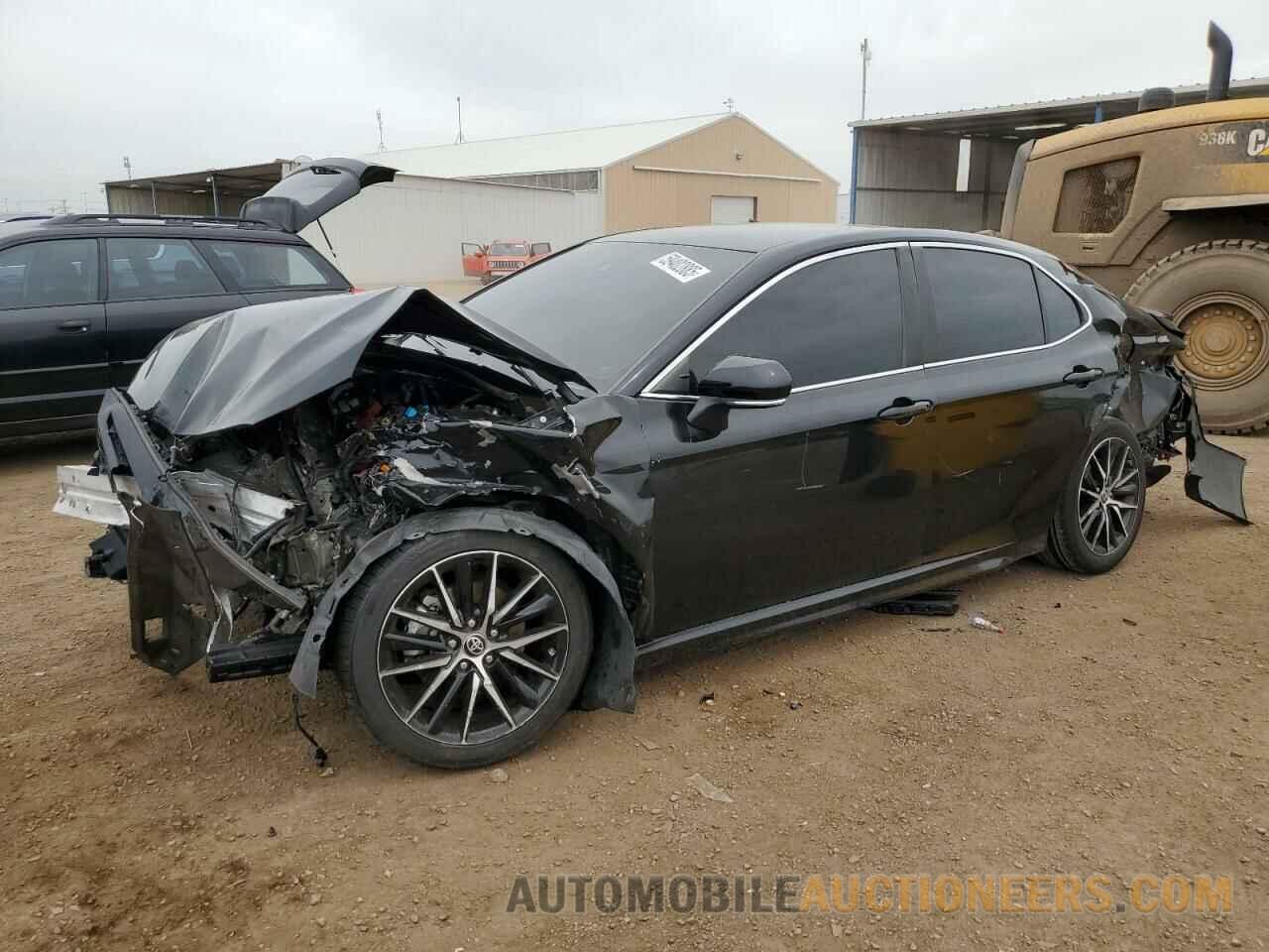 4T1G11BK2NU055996 TOYOTA CAMRY 2022