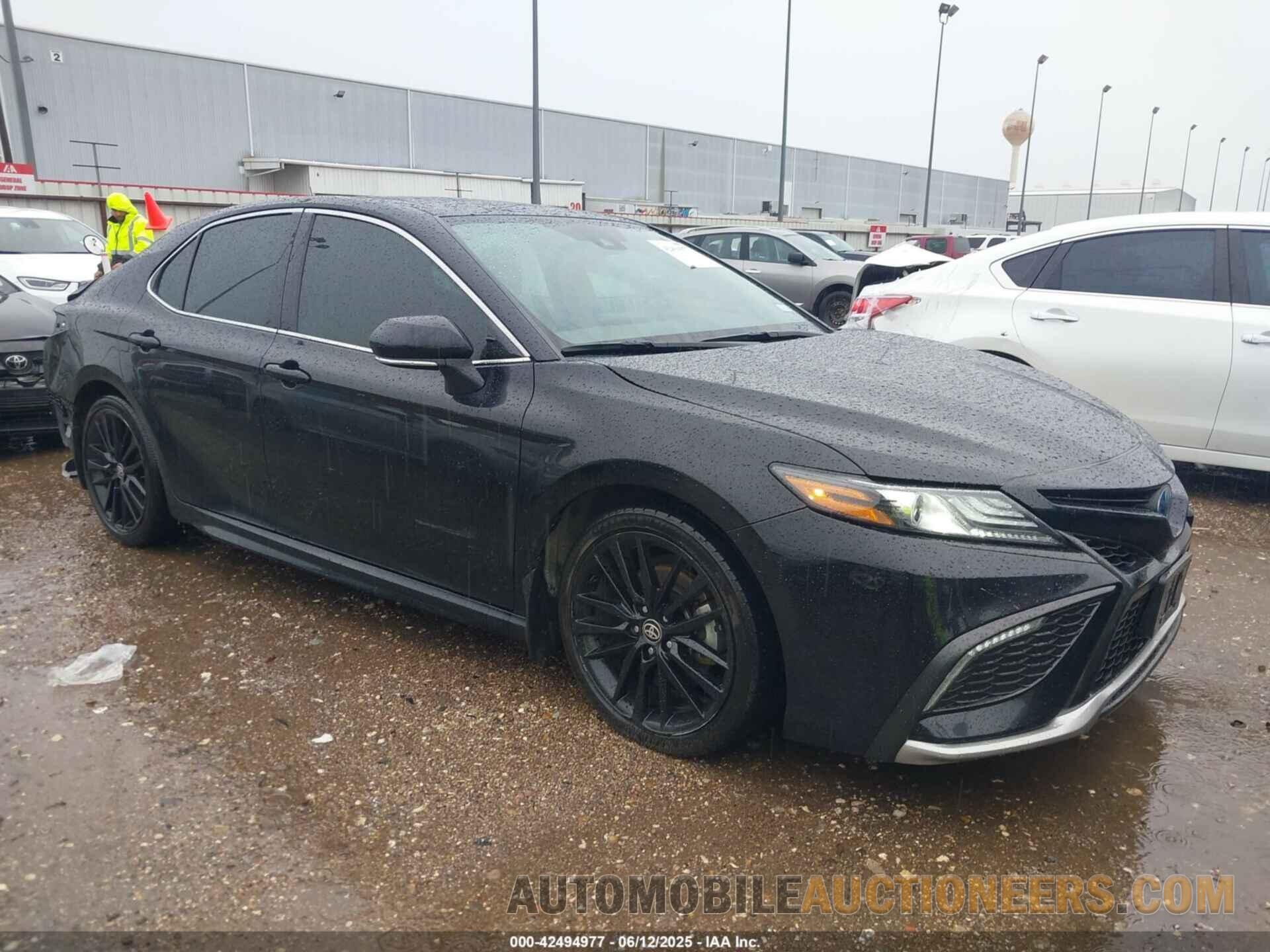 4T1K31AK3RU624897 TOYOTA CAMRY HYBRID 2024