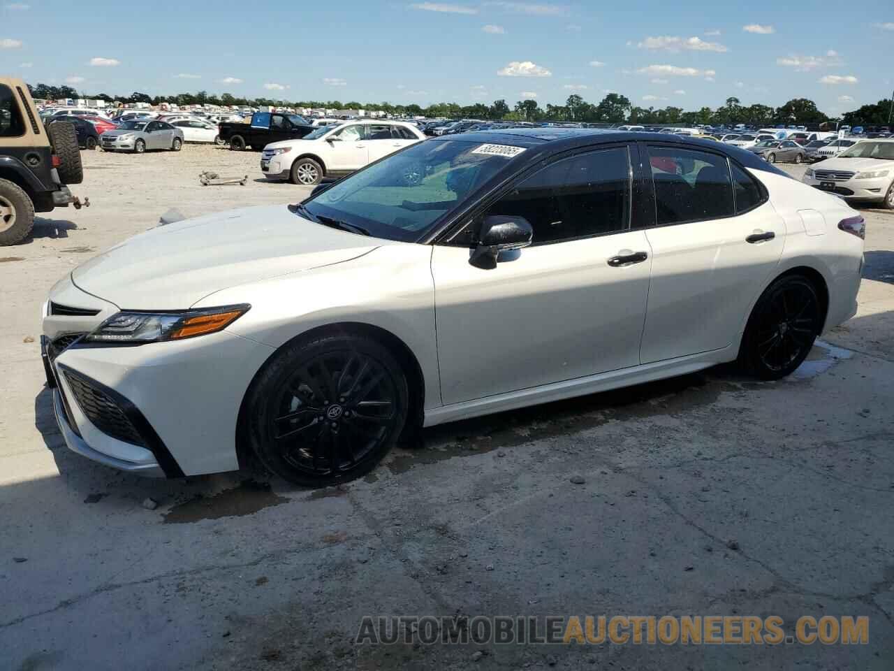 4T1KZ1AKXRU090490 TOYOTA CAMRY 2024