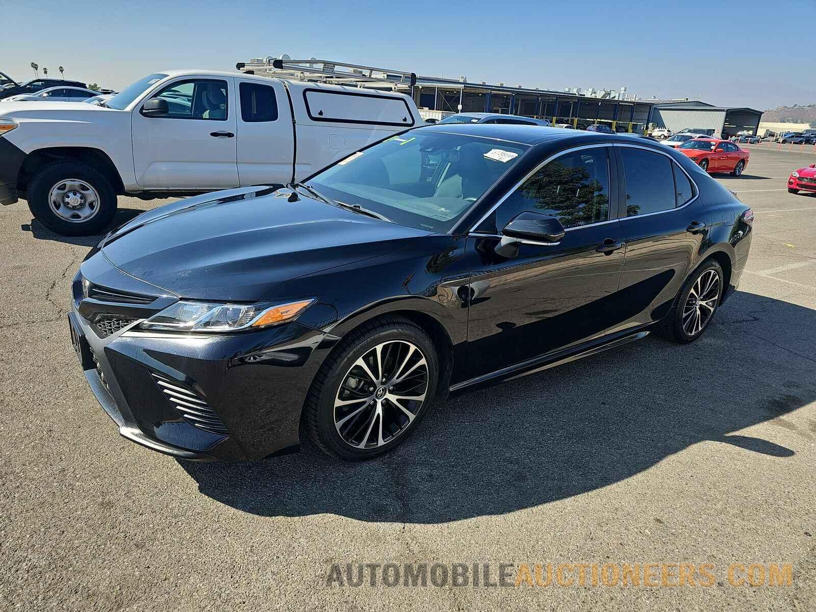 4T1M11AK4LU906231 Toyota Camry 2020