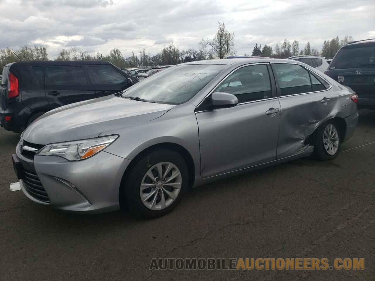 4T4BF1FK2FR464559 TOYOTA CAMRY 2015