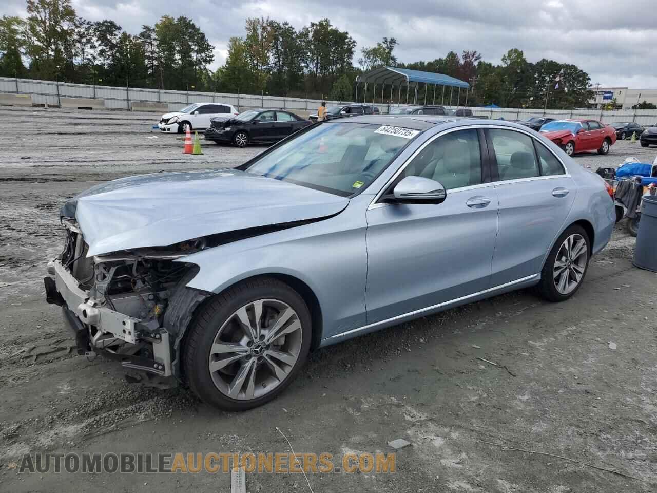 55SWF4JB1JU241065 MERCEDES-BENZ C-CLASS 2018
