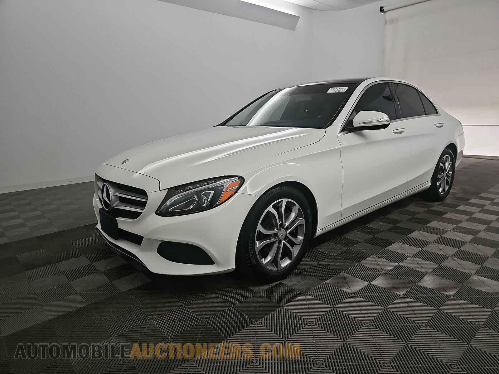 55SWF4JB7FU069938 Mercedes-Benz C 3 2015