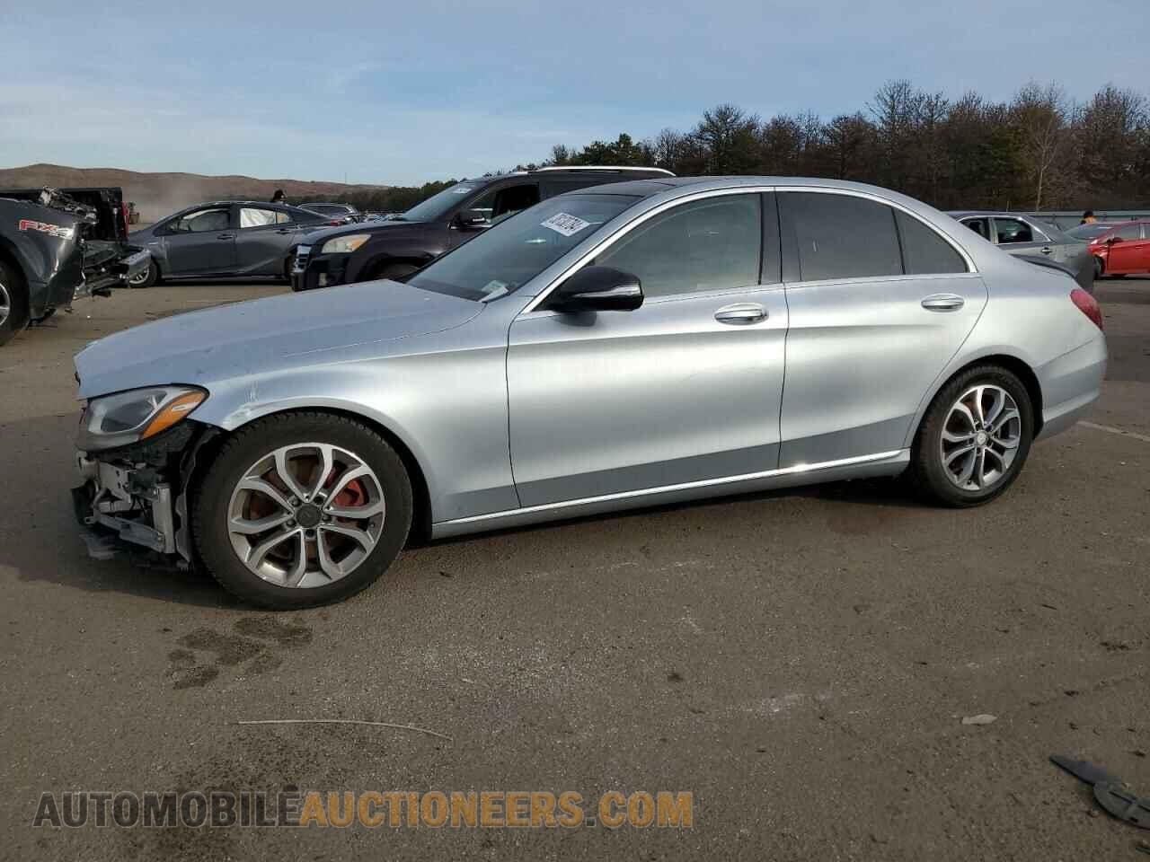 55SWF4JB9FU070573 MERCEDES-BENZ C-CLASS 2015