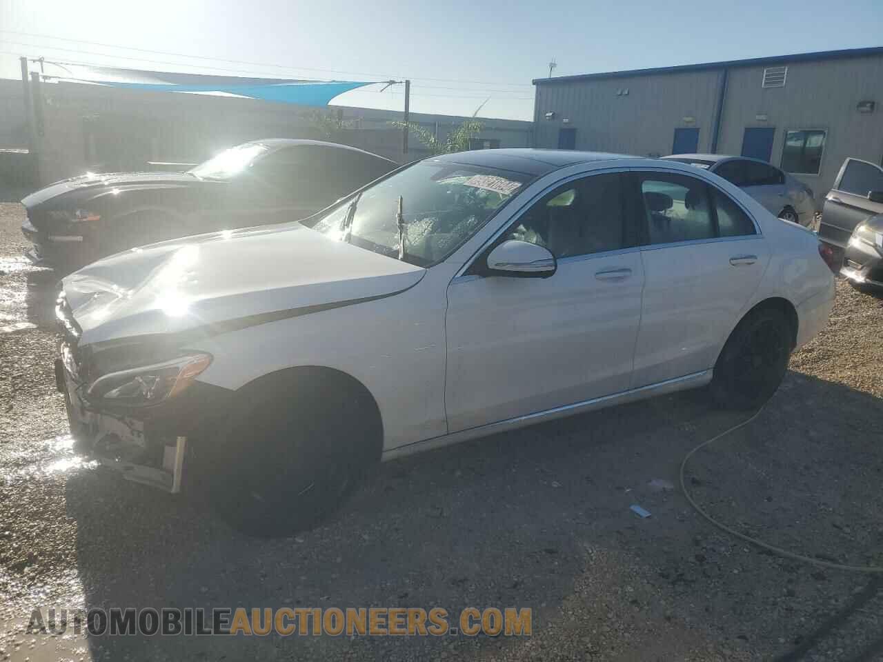 55SWF4KB0FU090550 MERCEDES-BENZ C-CLASS 2015