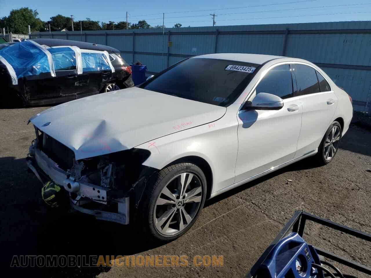 55SWF4KB1FU007241 MERCEDES-BENZ C-CLASS 2015