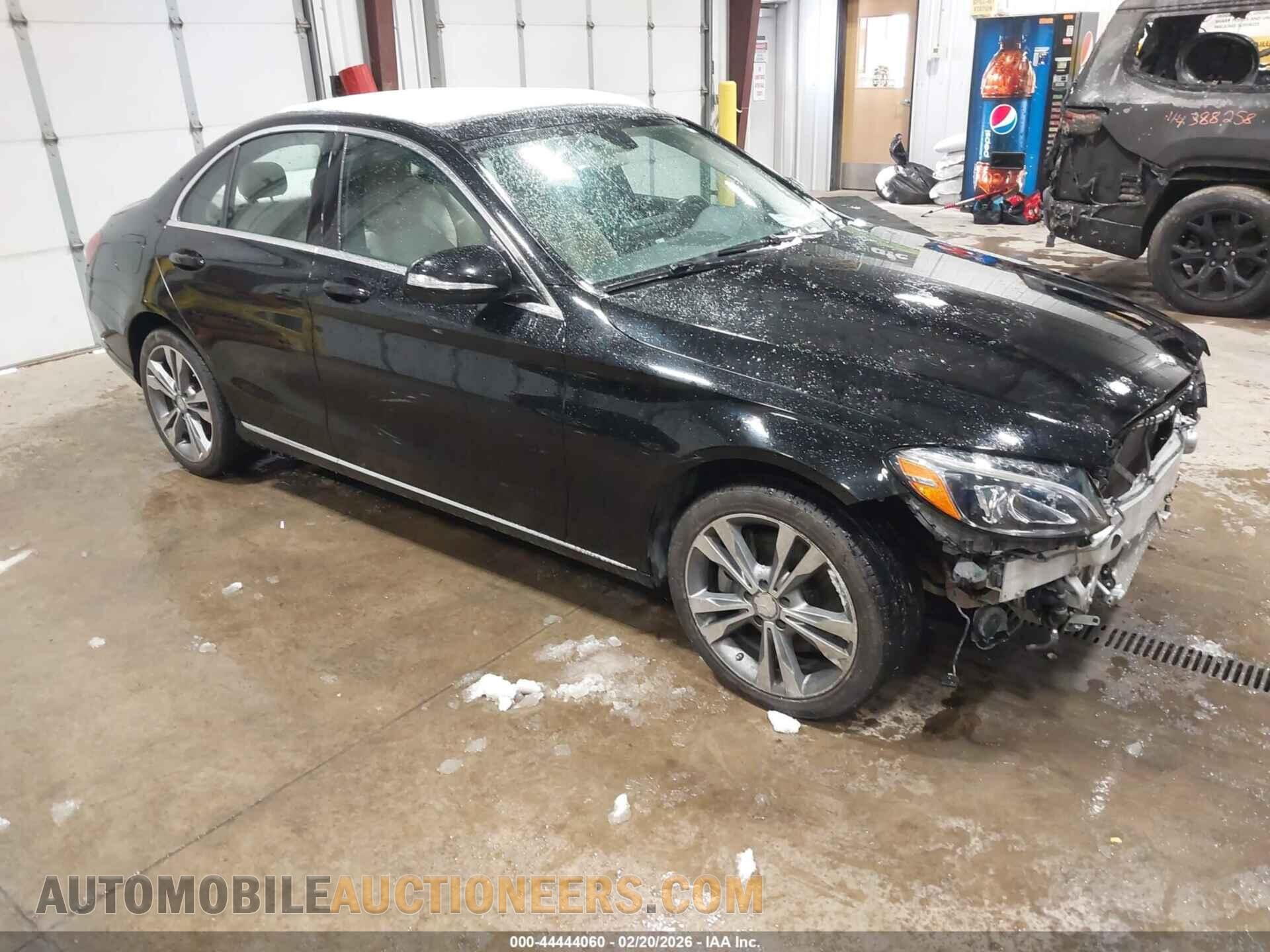 55SWF4KB2FU001836 MERCEDES-BENZ C 300 2015
