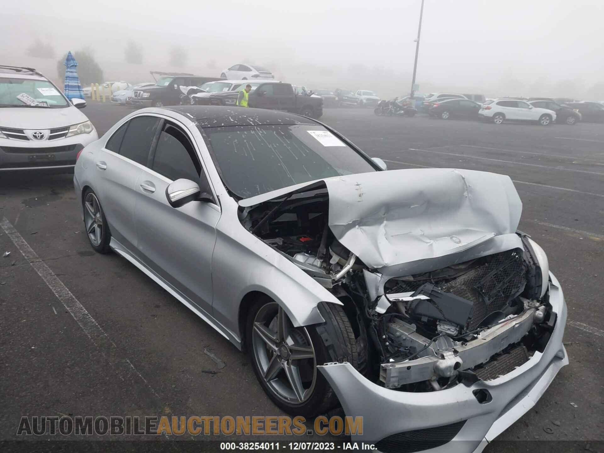 55SWF4KB2FU040877 MERCEDES-BENZ C 300 2015
