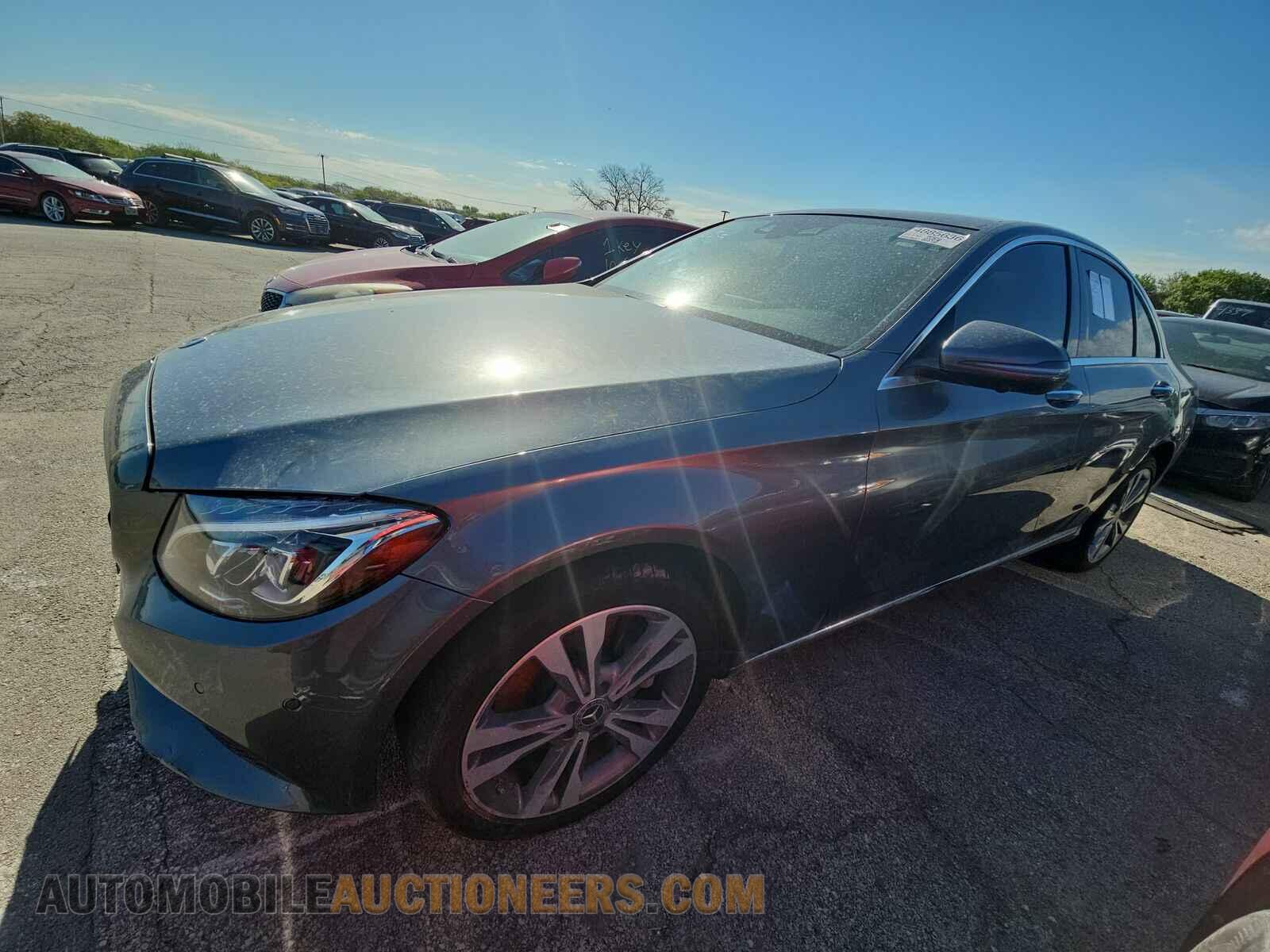 55SWF4KB2HU215549 Mercedes-Benz C 3 2017