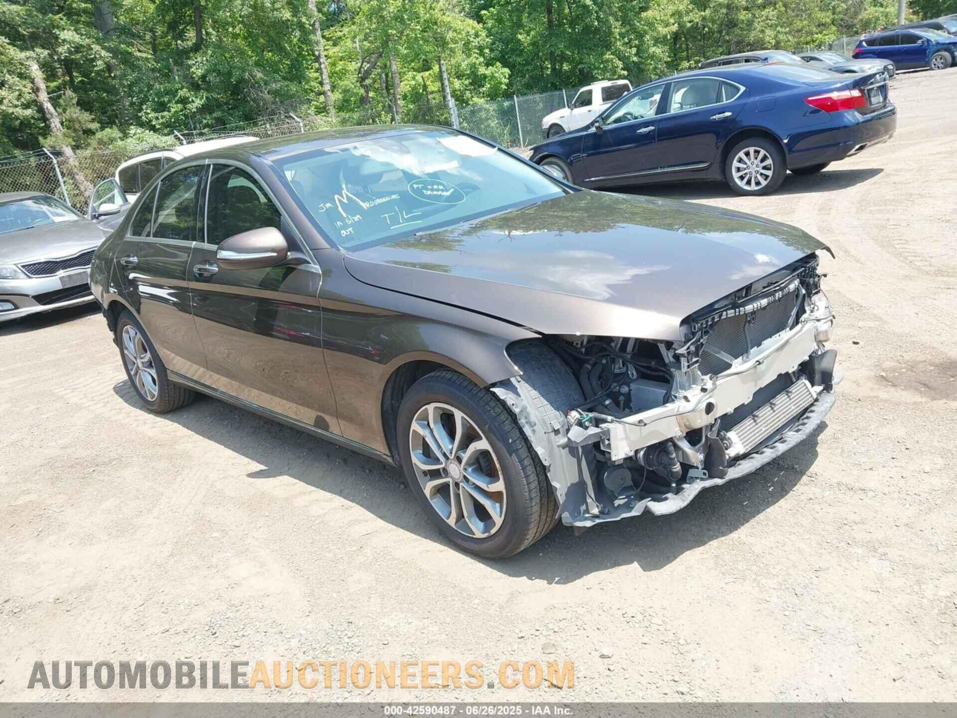 55SWF4KB3FU018872 MERCEDES-BENZ C 300 2015