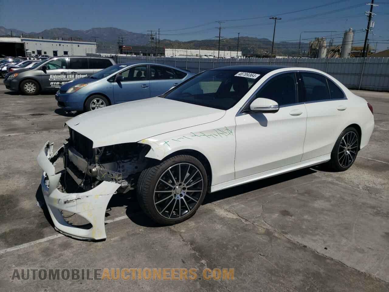 55SWF4KB3FU028995 MERCEDES-BENZ C-CLASS 2015