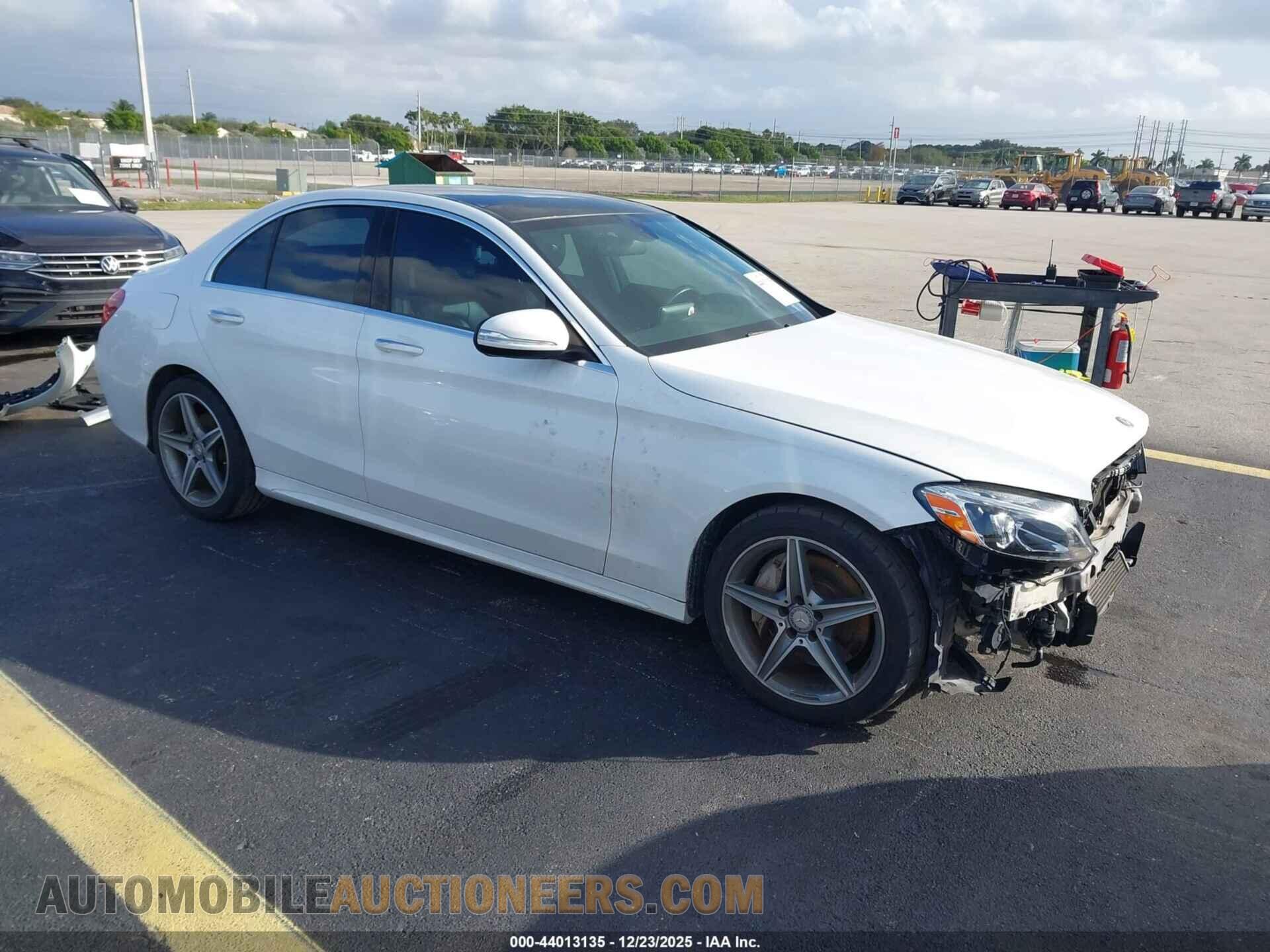 55SWF4KB3FU030407 MERCEDES-BENZ C 300 2015