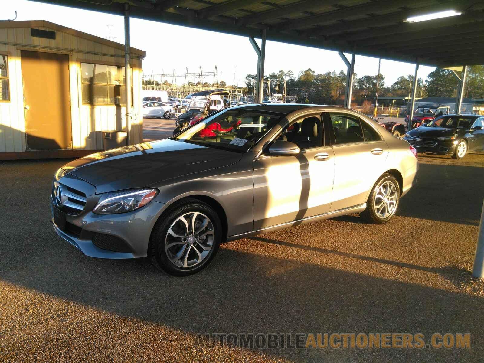 55SWF4KB3FU035588 Mercedes-Benz C-Class 2015