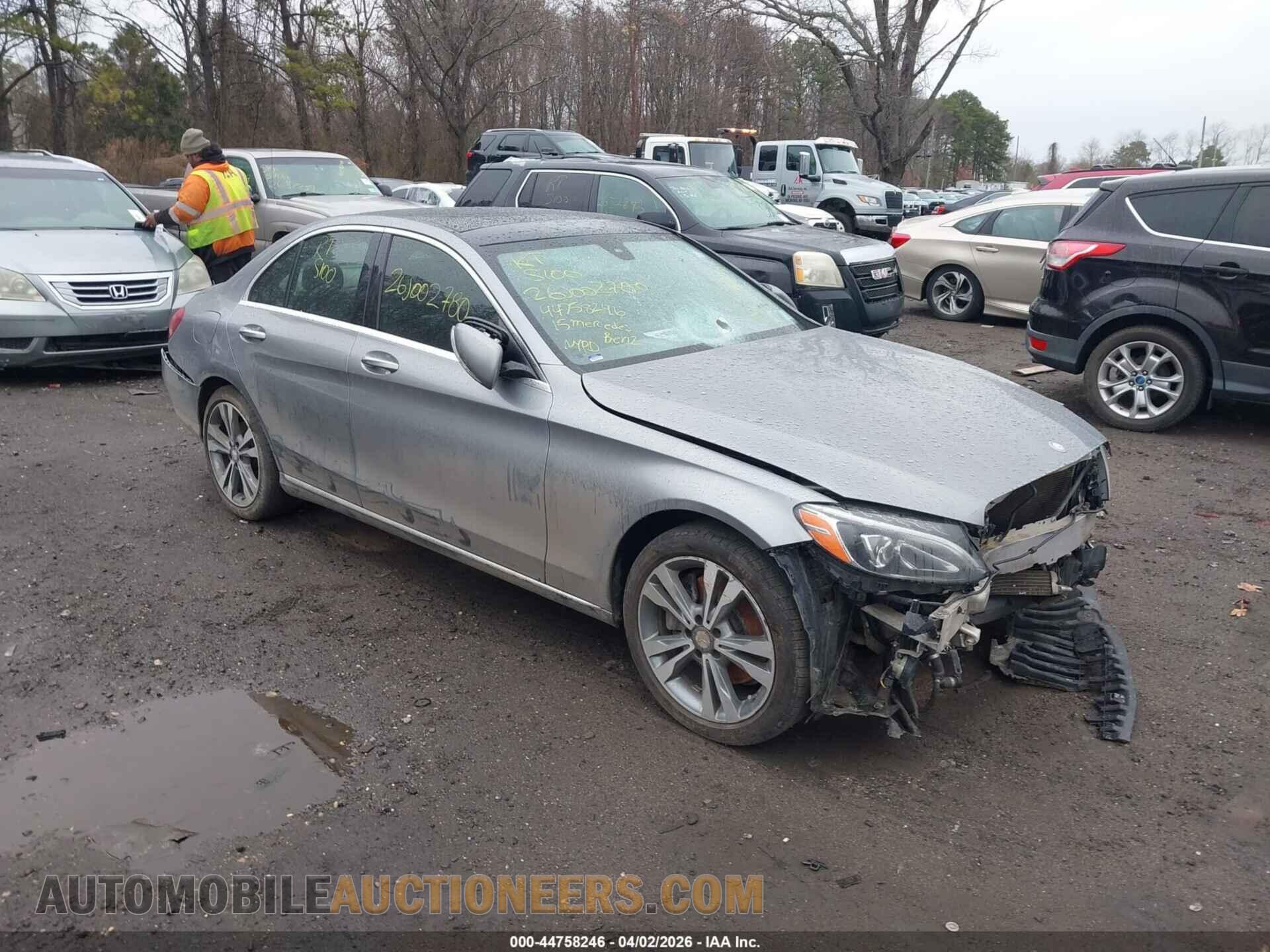 55SWF4KB4FU003068 MERCEDES-BENZ C 300 2015