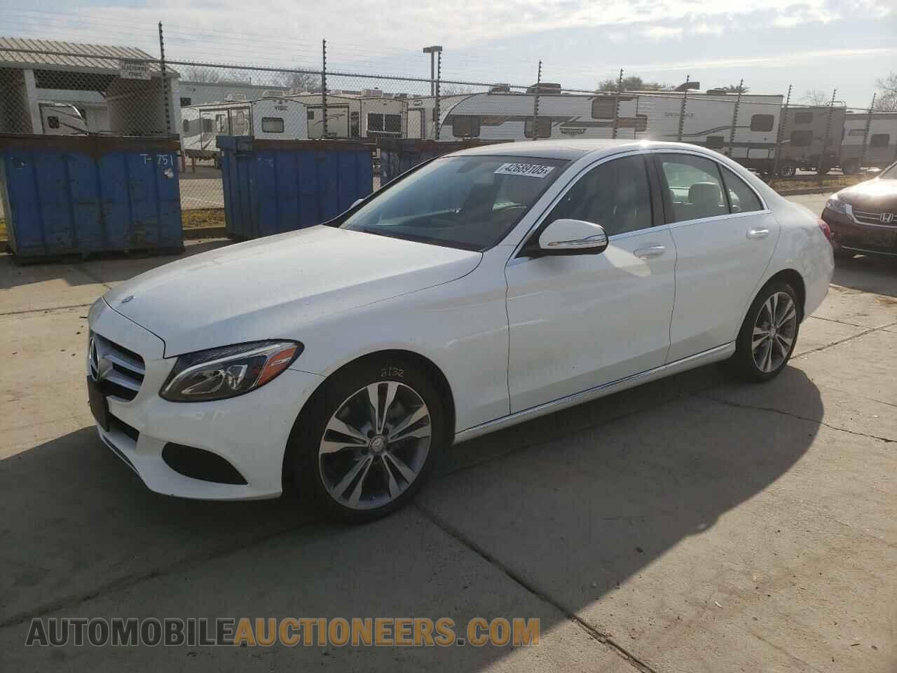 55SWF4KB4FU032666 MERCEDES-BENZ C-CLASS 2015