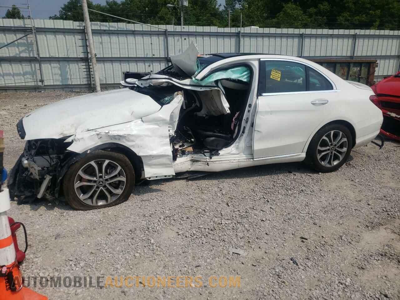 55SWF4KB4HU232949 MERCEDES-BENZ C-CLASS 2017