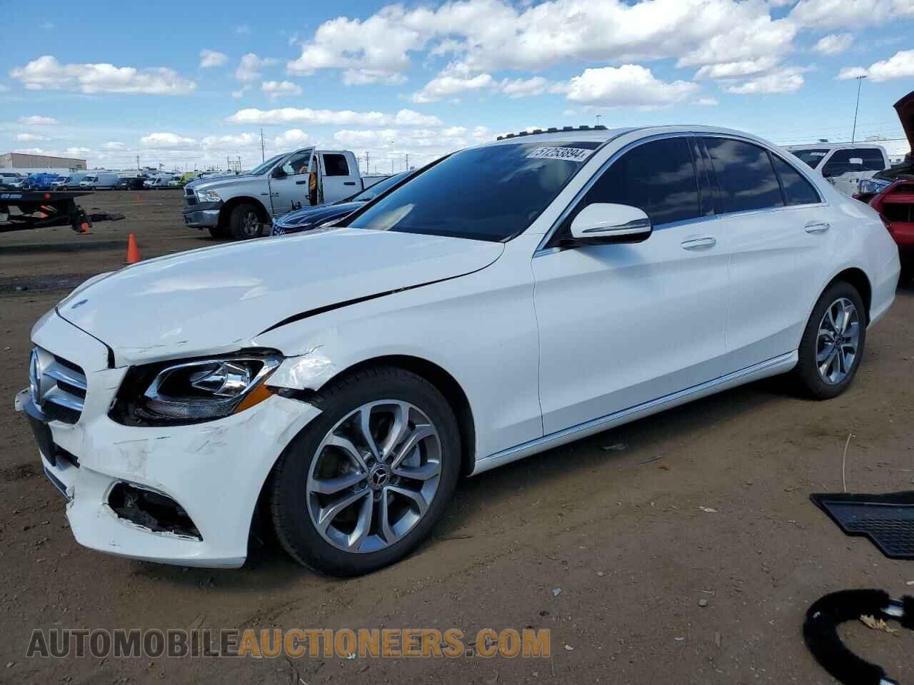 55SWF4KB4JU258621 MERCEDES-BENZ C-CLASS 2018