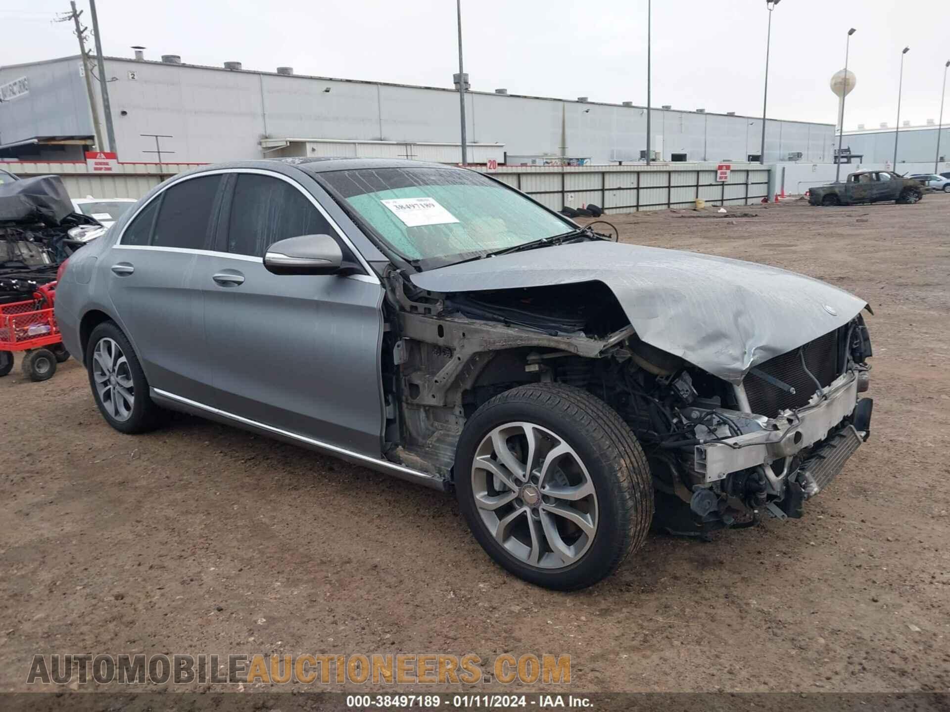 55SWF4KB5FU028075 MERCEDES-BENZ C 300 2015