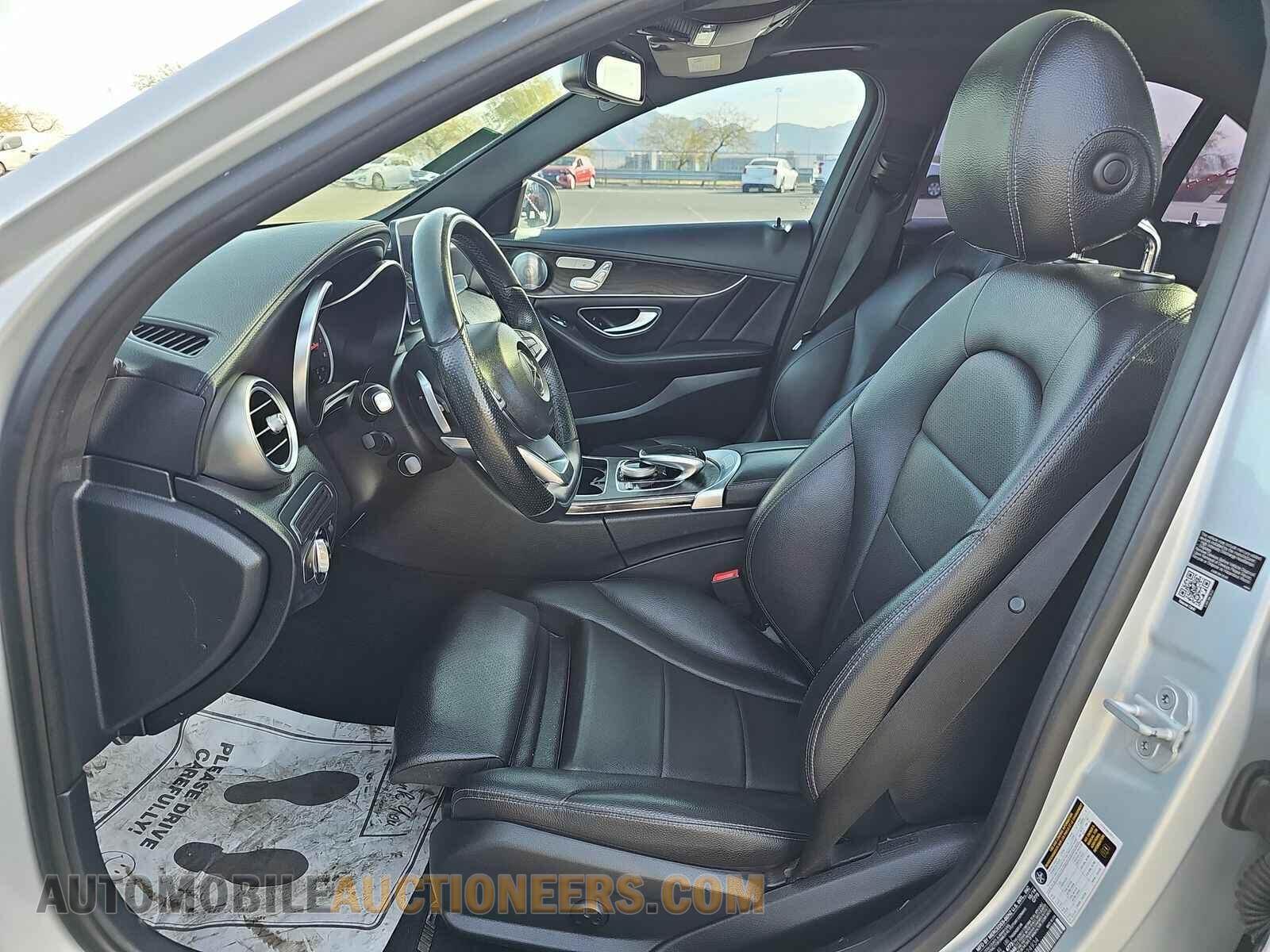 55SWF4KB7FU024934 Mercedes-Benz C 300 2015
