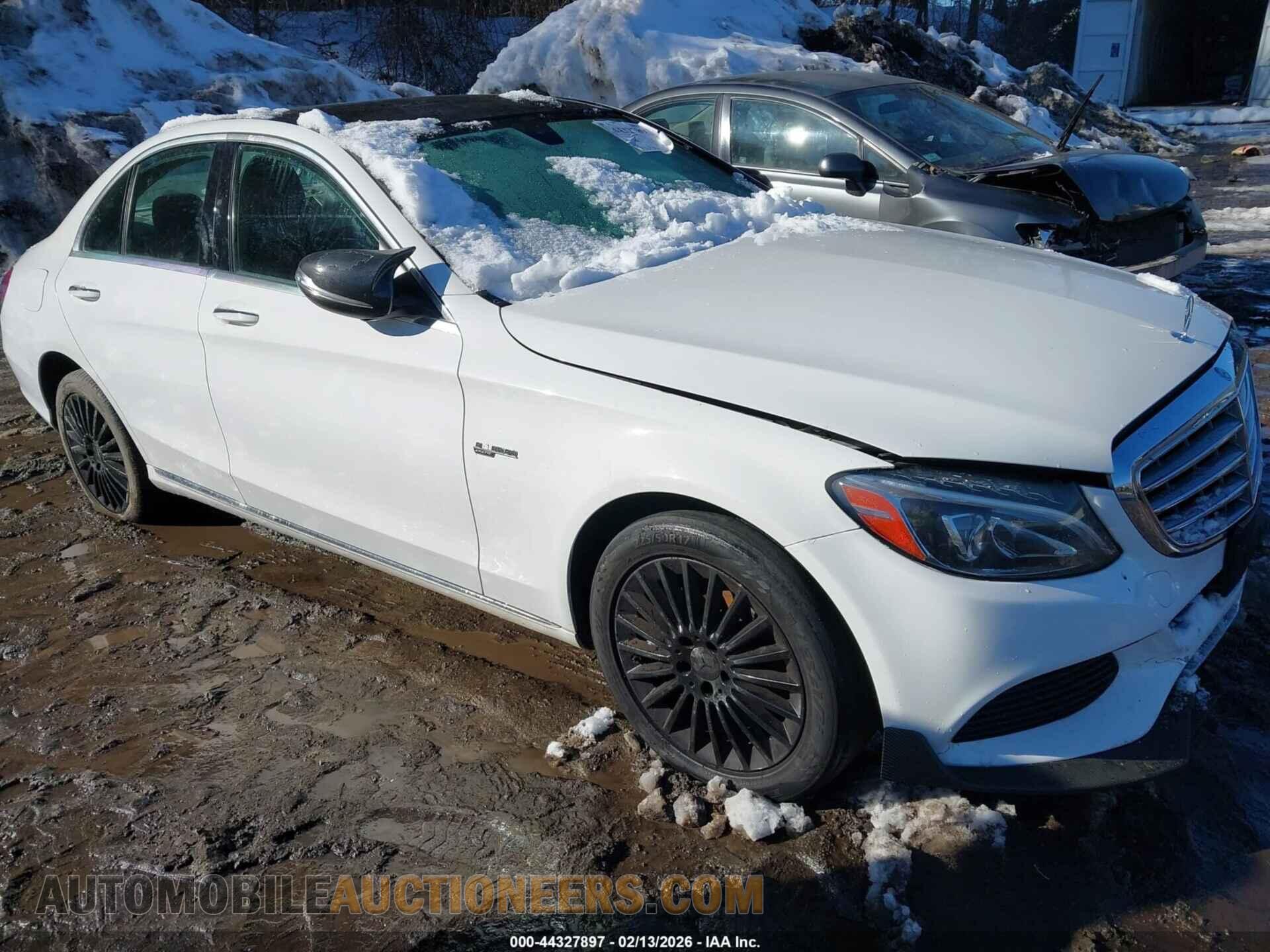 55SWF4KB8FU008919 MERCEDES-BENZ C 300 2015