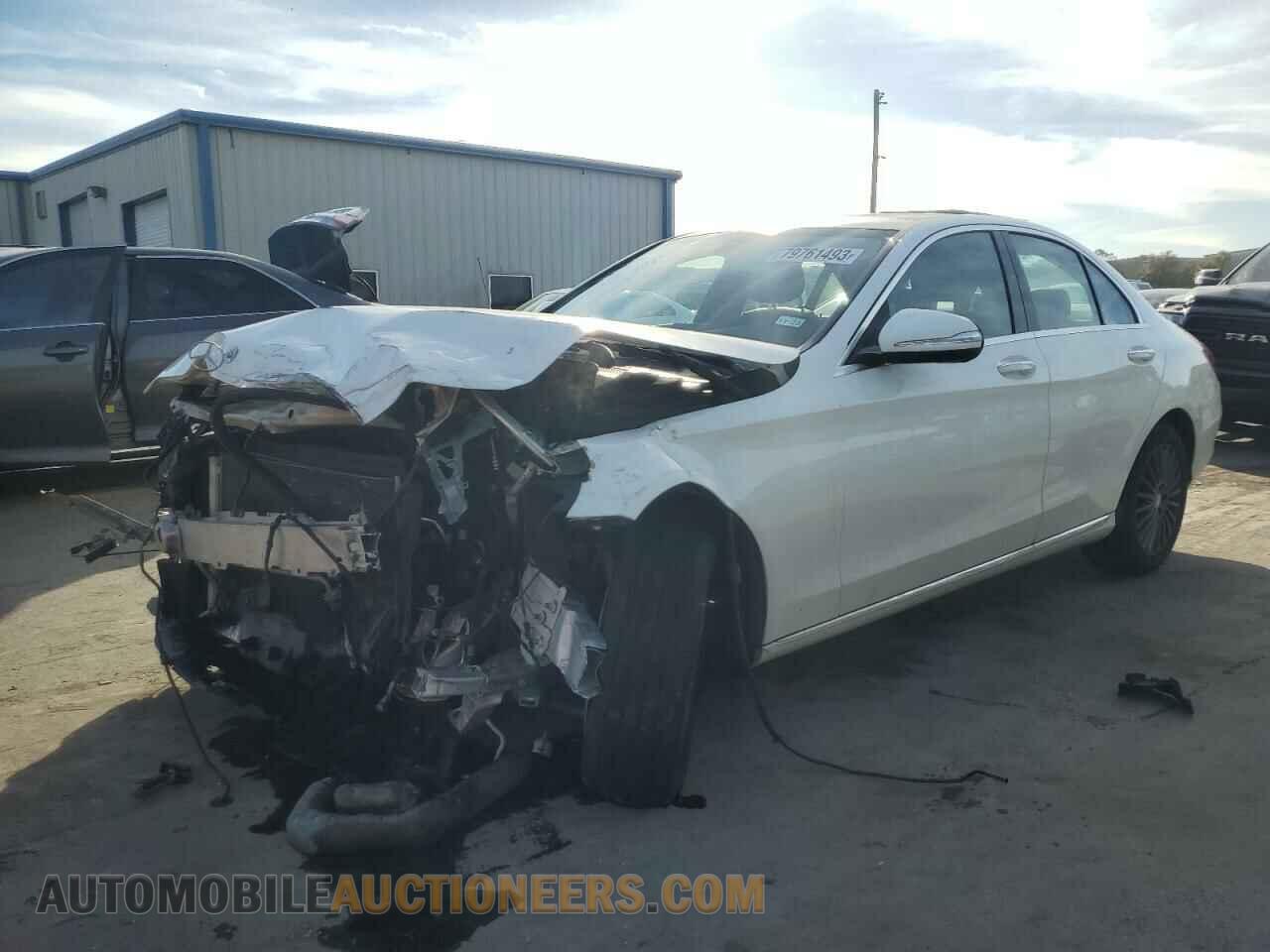 55SWF4KB8FU021413 MERCEDES-BENZ C-CLASS 2015